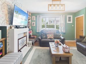 Living Room- click for photo gallery